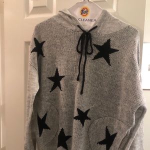 Vici star sweater